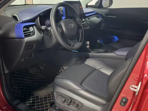 2021 Toyota C-HR 2.0L 171HP L4 CVT