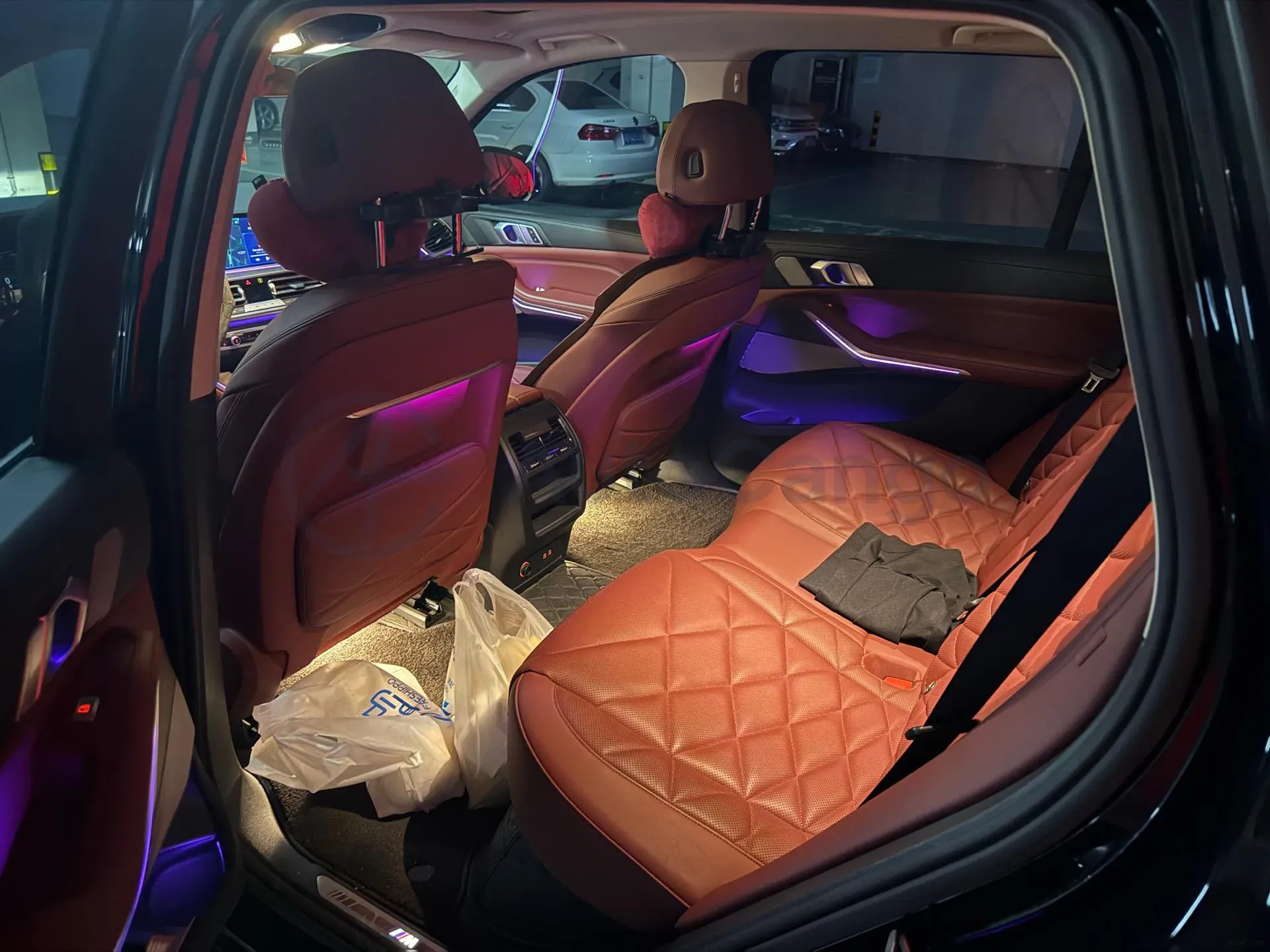 2022 BMW X5 2.0T 245HP L4 8AT,autocango,china used car exporter,china ev exporter,chinese used car exporter,chinese used ev exporter