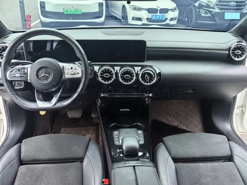 2020 Mercedes-Benz A Class 1.3T 163HP L4 7DCT,autocango,china used car exporter,china ev exporter,chinese used car exporter,chinese used ev exporter
