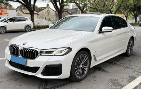2022 BMW 5 SERIES,autocango,china used car exporter,china ev exporter,chinese used car exporter,chinese used ev exporter