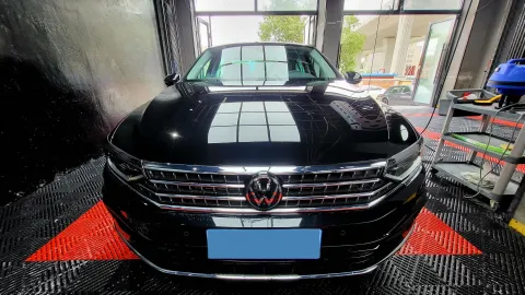 2023 Volkswagen Magotan 2.0T 220HP L4 7DCT