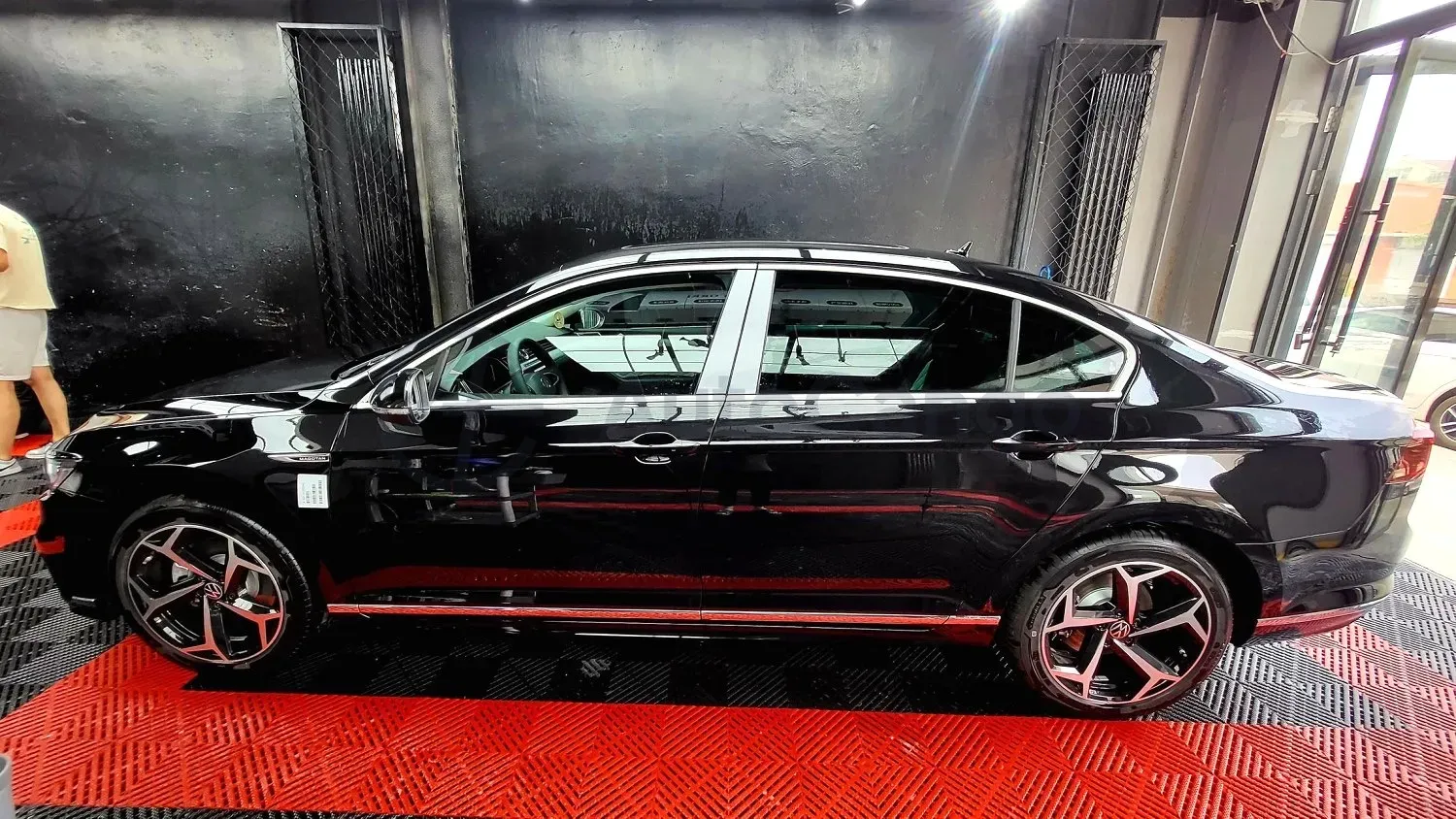 2023 Volkswagen Magotan 2.0T 220HP L4 7DCT,autocango,china used car exporter,china ev exporter,chinese used car exporter,chinese used ev exporter