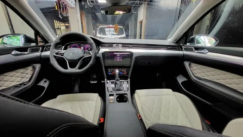 2023 Volkswagen Magotan 2.0T 220HP L4 7DCT