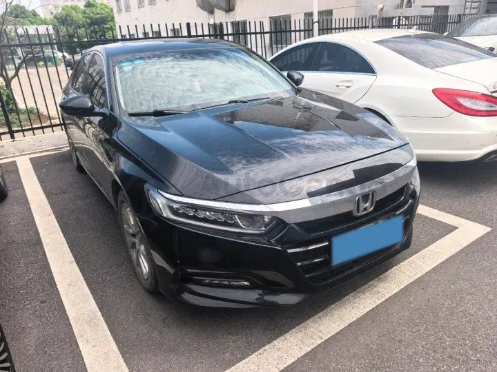 2018 Honda Accord 1.5T 194HP L4 CVT,autocango,china used car exporter,china ev exporter,chinese used car exporter,chinese used ev exporter