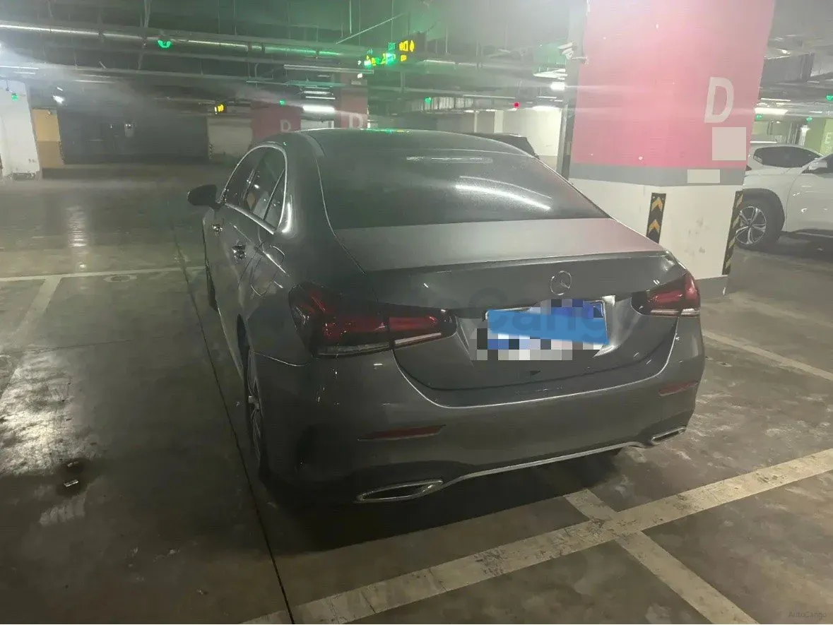 2021 Mercedes-Benz A Class 1.3T 163HP L4 7DCT,autocango,china used car exporter,china ev exporter,chinese used car exporter,chinese used ev exporter