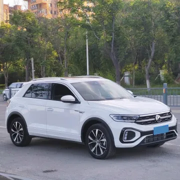 2023 Volkswagen T-Roc 1.5T 160HP L4 7DCT,autocango,china used car exporter,china ev exporter,chinese used car exporter,chinese used ev exporter