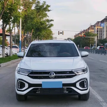 2023 Volkswagen T-Roc 1.5T 160HP L4 7DCT,autocango,china used car exporter,china ev exporter,chinese used car exporter,chinese used ev exporter