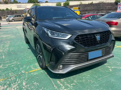 2022 Toyota Crown Kluger 2.5L 192HP L4 E-CVT Hybrid,autocango,china used car exporter,china ev exporter,chinese used car exporter,chinese used ev exporter