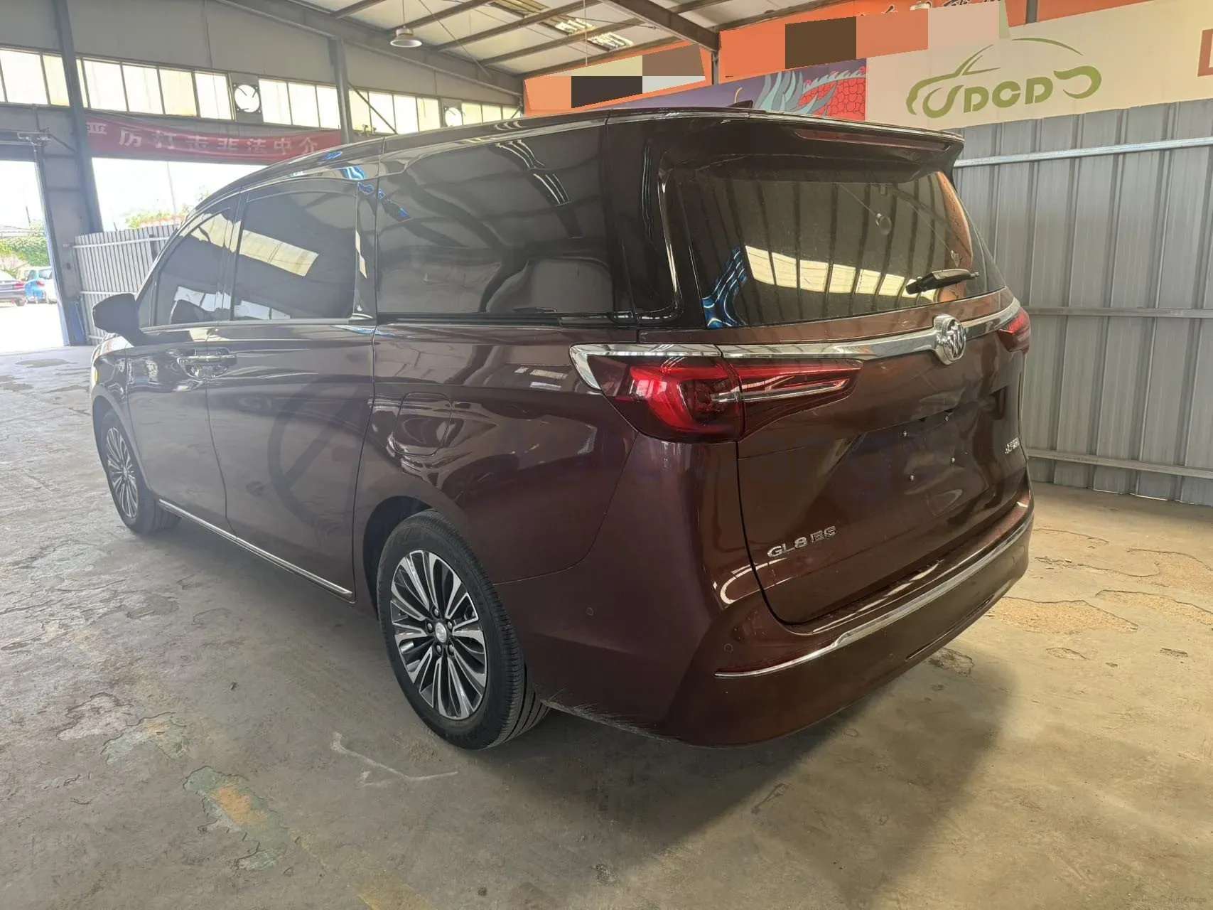 2023 Buick GL8 2.0T 237HP L4 9AT,autocango,china used car exporter,china ev exporter,chinese used car exporter,chinese used ev exporter