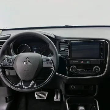 2021 Mitsubishi Outlander 2.0L 166HP L4 CVT