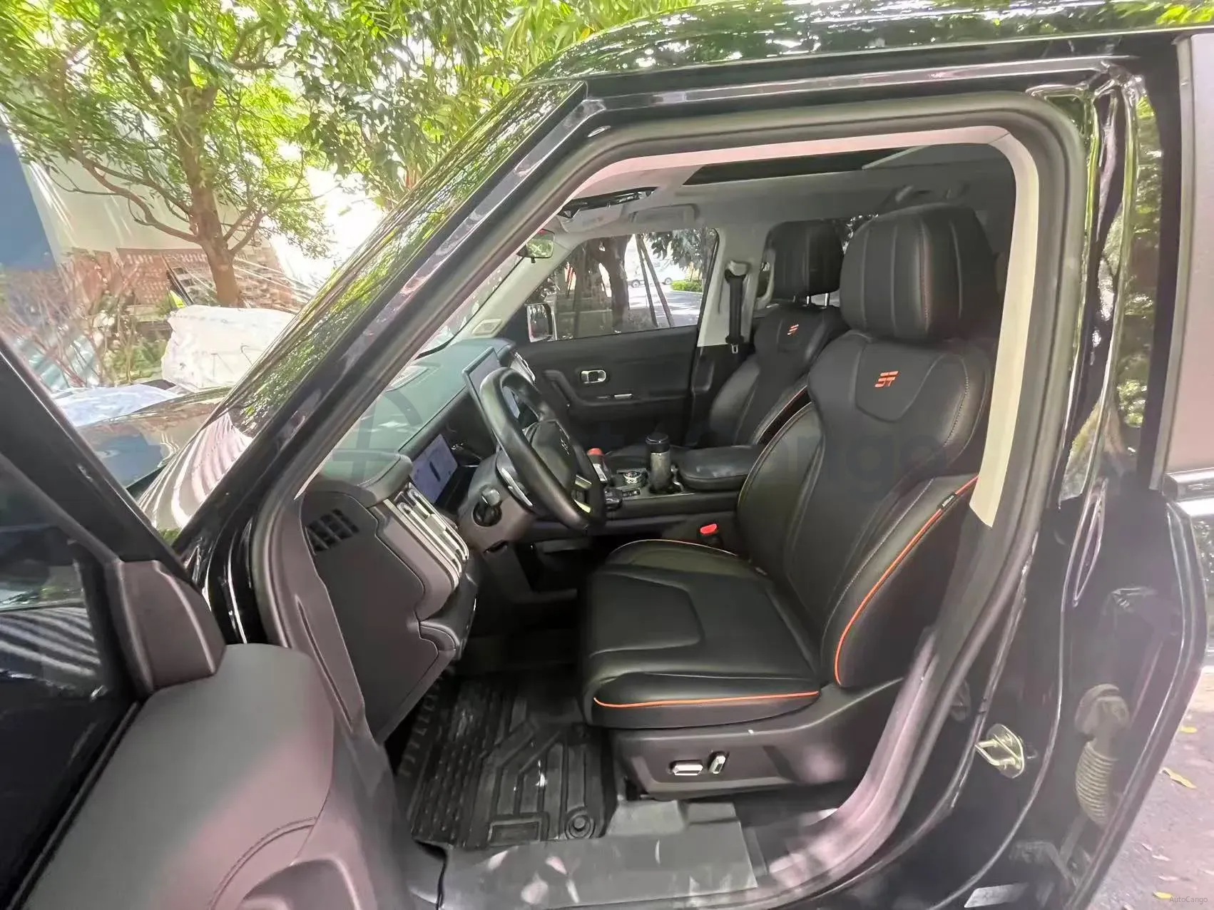 2025 Jetour Traveller 1.5T 184HP L4 7DCT,autocango,china used car exporter,china ev exporter,chinese used car exporter,chinese used ev exporter