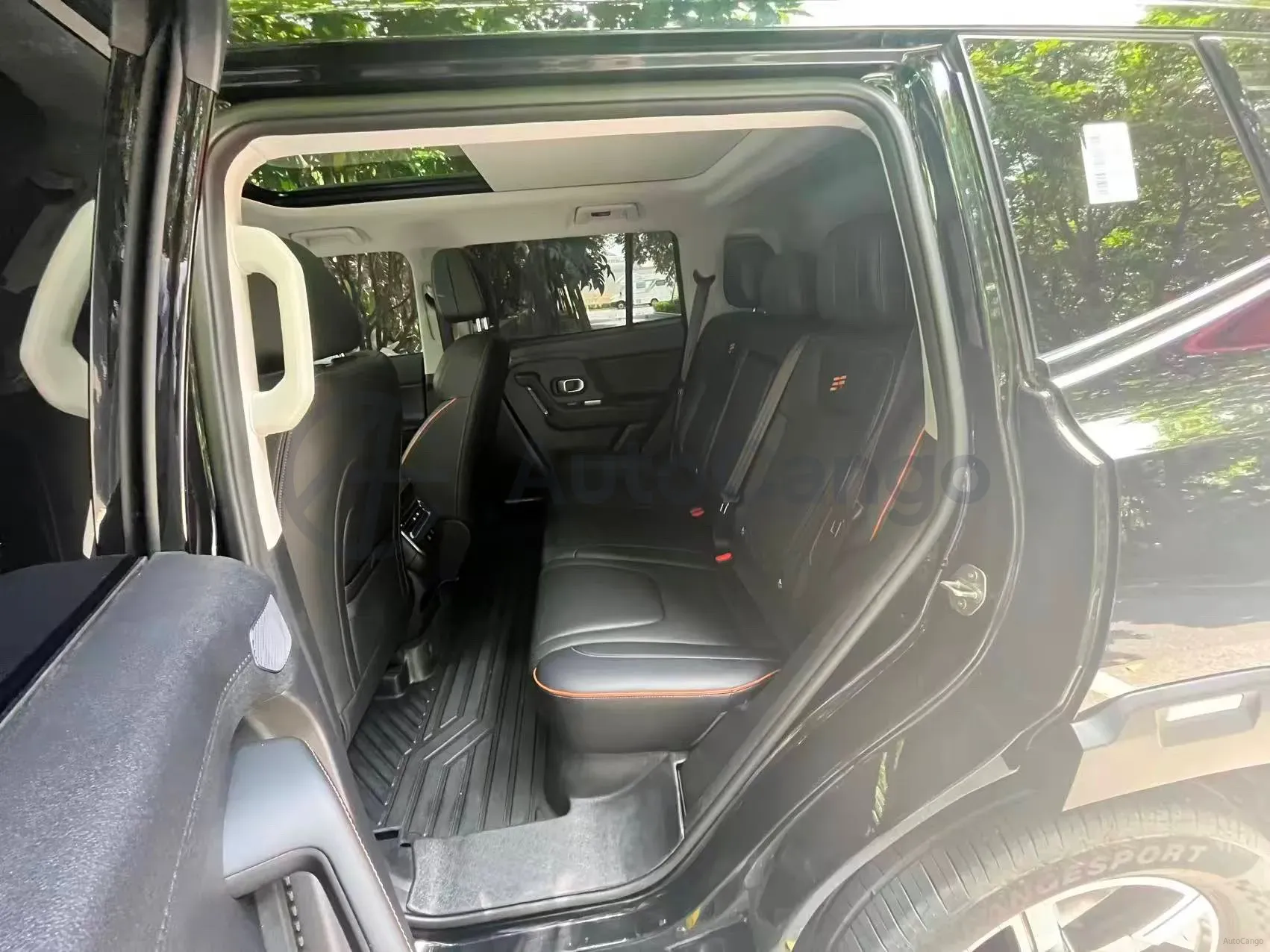 2025 Jetour Traveller 1.5T 184HP L4 7DCT,autocango,china used car exporter,china ev exporter,chinese used car exporter,chinese used ev exporter