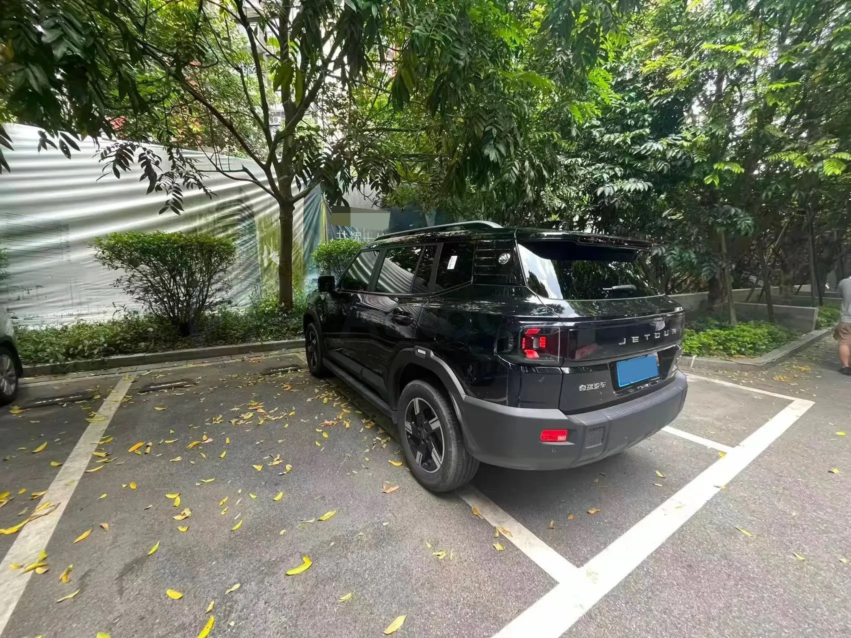 2025 Jetour Traveller 1.5T 184HP L4 7DCT,autocango,china used car exporter,china ev exporter,chinese used car exporter,chinese used ev exporter