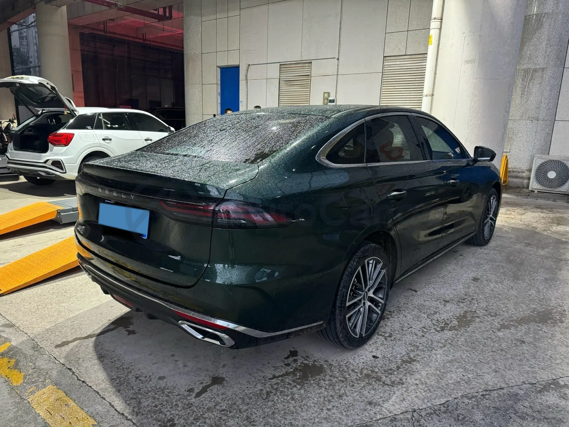 2025 Geely Emgrand 1.5L 127HP L4 CVT,autocango,china used car exporter,china ev exporter,chinese used car exporter,chinese used ev exporter