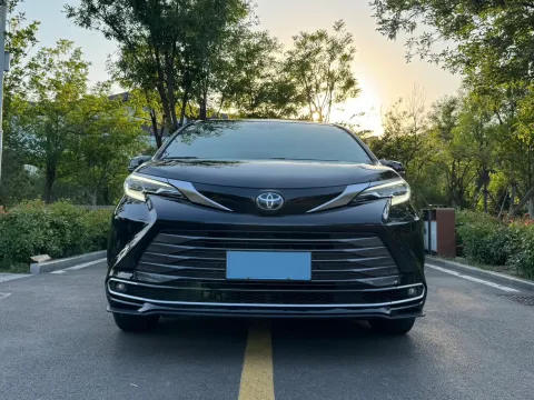 2021 Toyota Sienna 2.5L 192HP L4 E-CVT Hybrid,autocango,china used car exporter,china ev exporter,chinese used car exporter,chinese used ev exporter