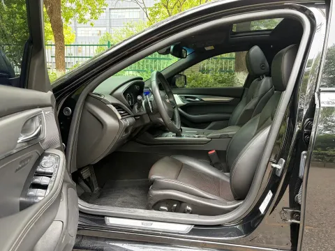 2021 Cadillac CT5 2.0T 237HP L4 10AT,autocango,china used car exporter,china ev exporter,chinese used car exporter,chinese used ev exporter