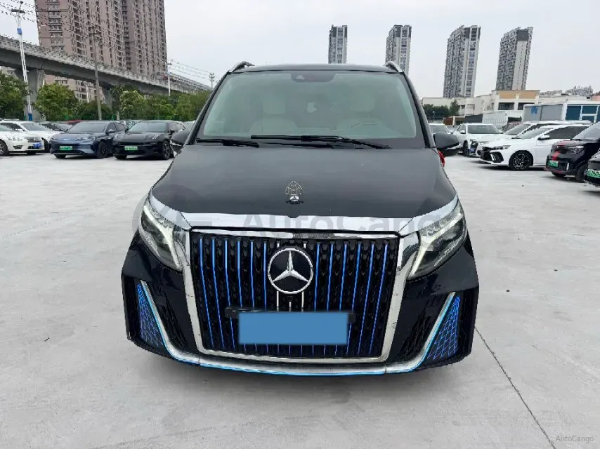 2021 Mercedes-Benz V Class 2.0T 211HP L4 9AT,autocango,china used car exporter,china ev exporter,chinese used car exporter,chinese used ev exporter