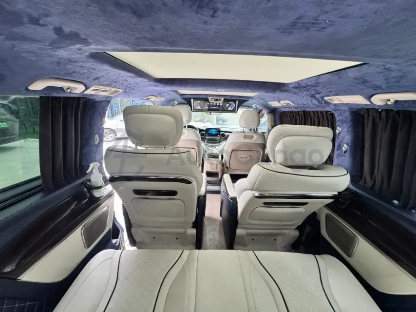 2021 Mercedes-Benz V Class 2.0T 211HP L4 9AT,autocango,china used car exporter,china ev exporter,chinese used car exporter,chinese used ev exporter