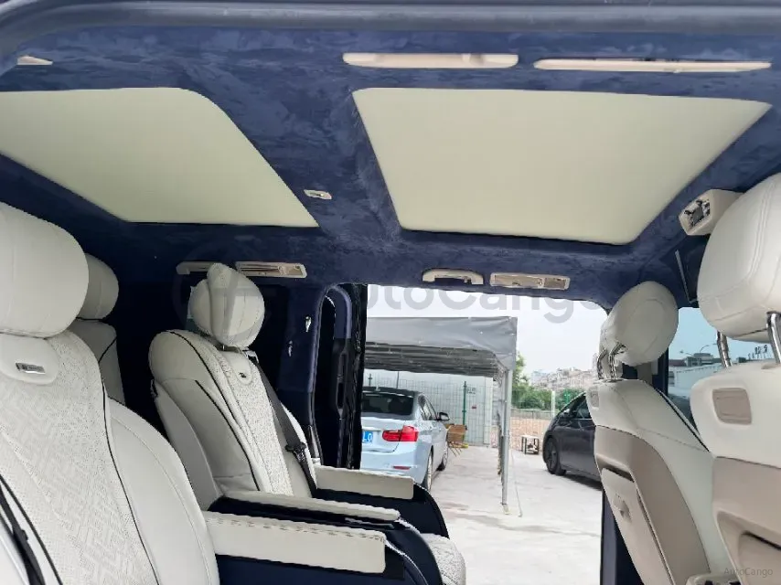 2021 Mercedes-Benz V Class 2.0T 211HP L4 9AT,autocango,china used car exporter,china ev exporter,chinese used car exporter,chinese used ev exporter