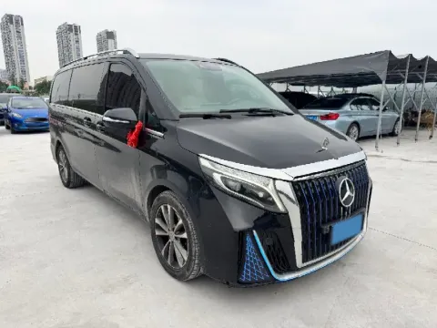 2021 Mercedes-Benz V Class 2.0T 211HP L4 9AT