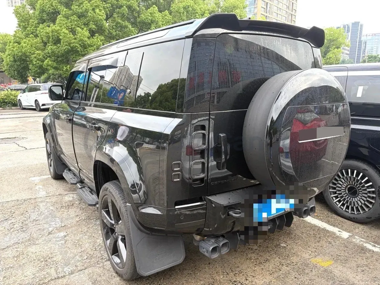 2024 Land Rover Defender 3.0T 400HP L6 8AT,autocango,china used car exporter,china ev exporter,chinese used car exporter,chinese used ev exporter