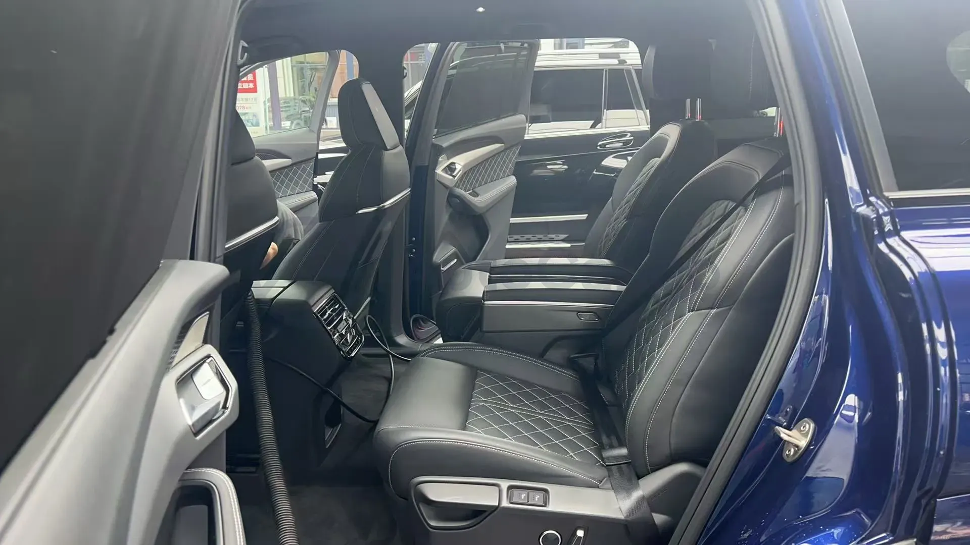2022 Audi A7L 3.0T 340HP V6 7DCT,autocango,china used car exporter,china ev exporter,chinese used car exporter,chinese used ev exporter