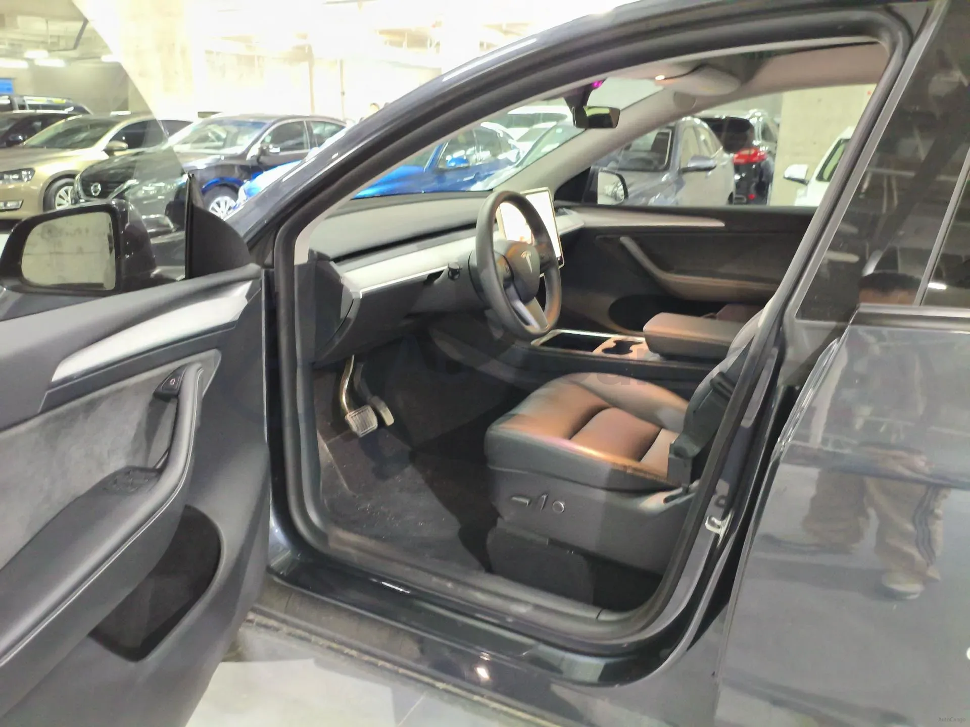 2024 Iveco OuSheng BEV 77.28KWH,autocango,china used car exporter,china ev exporter,chinese used car exporter,chinese used ev exporter
