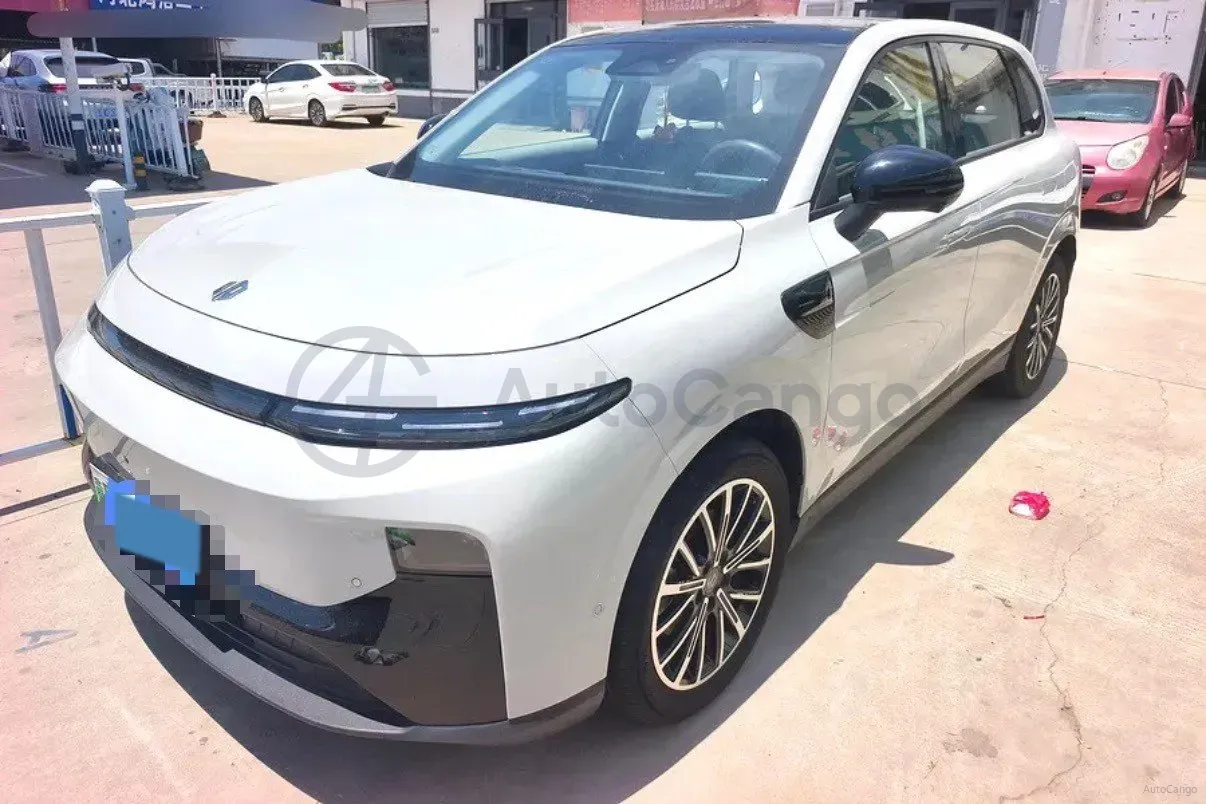 2025 Leapmotor B10 BEV 67.1KWH,autocango,china used car exporter,china ev exporter,chinese used car exporter,chinese used ev exporter