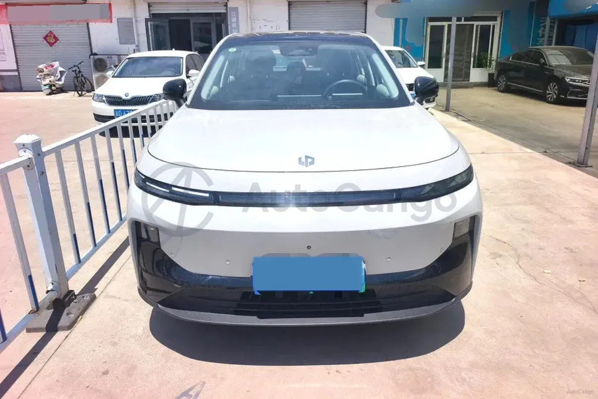 2025 Leapmotor B10 BEV 67.1KWH,autocango,china used car exporter,china ev exporter,chinese used car exporter,chinese used ev exporter