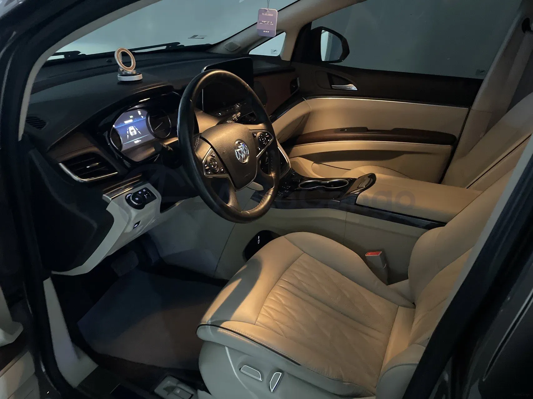 2022 Buick GL8 2.0T 237HP L4 9AT,autocango,china used car exporter,china ev exporter,chinese used car exporter,chinese used ev exporter