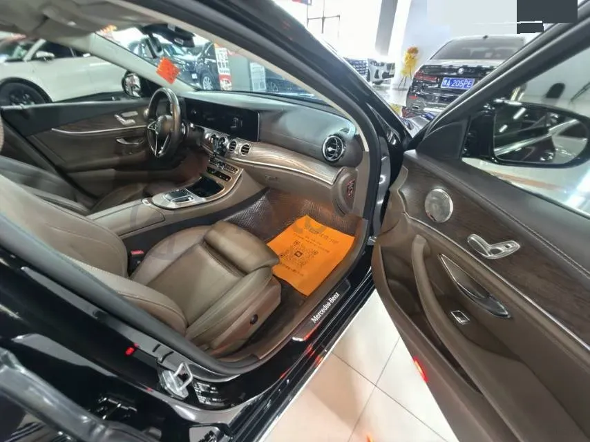 2023 Mercedes-Benz E Class 2.0T 197HP L4 9AT,autocango,china used car exporter,china ev exporter,chinese used car exporter,chinese used ev exporter