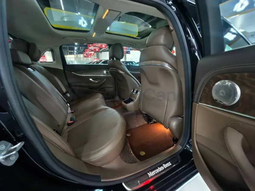 2023 Mercedes-Benz E Class 2.0T 197HP L4 9AT,autocango,china used car exporter,china ev exporter,chinese used car exporter,chinese used ev exporter
