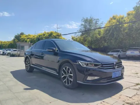 2020 Volkswagen Magotan 2.0T 186HP L4 7DCT,autocango,china used car exporter,china ev exporter,chinese used car exporter,chinese used ev exporter