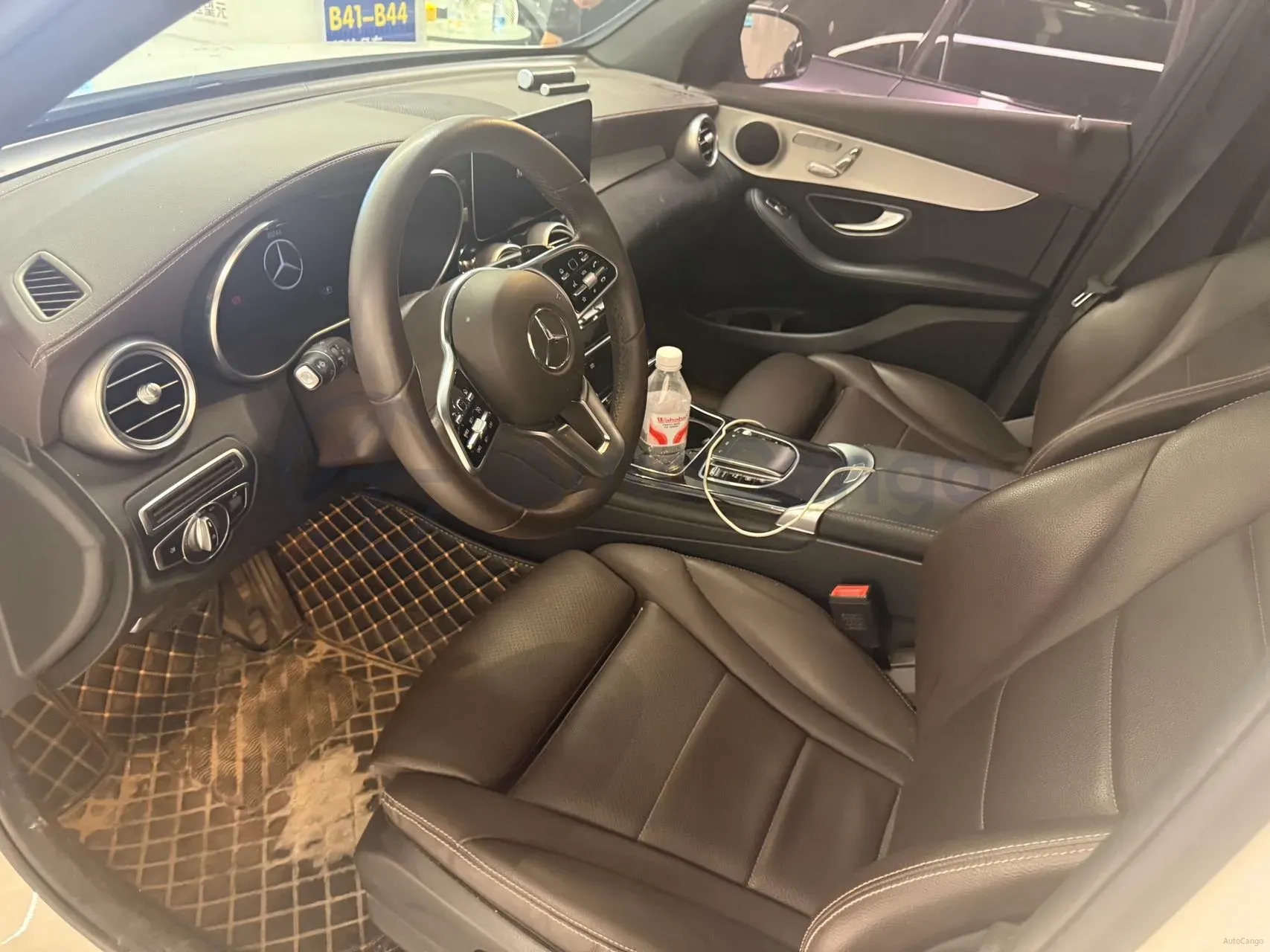 2022 Mercedes-Benz GLC Class 2.0T 197HP L4 9AT,autocango,china used car exporter,china ev exporter,chinese used car exporter,chinese used ev exporter