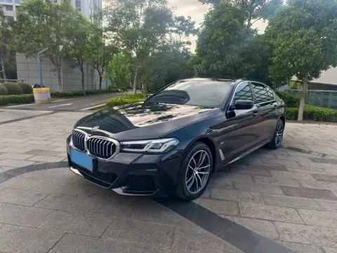 2022 BMW 5 SERIES,autocango,china used car exporter,china ev exporter,chinese used car exporter,chinese used ev exporter