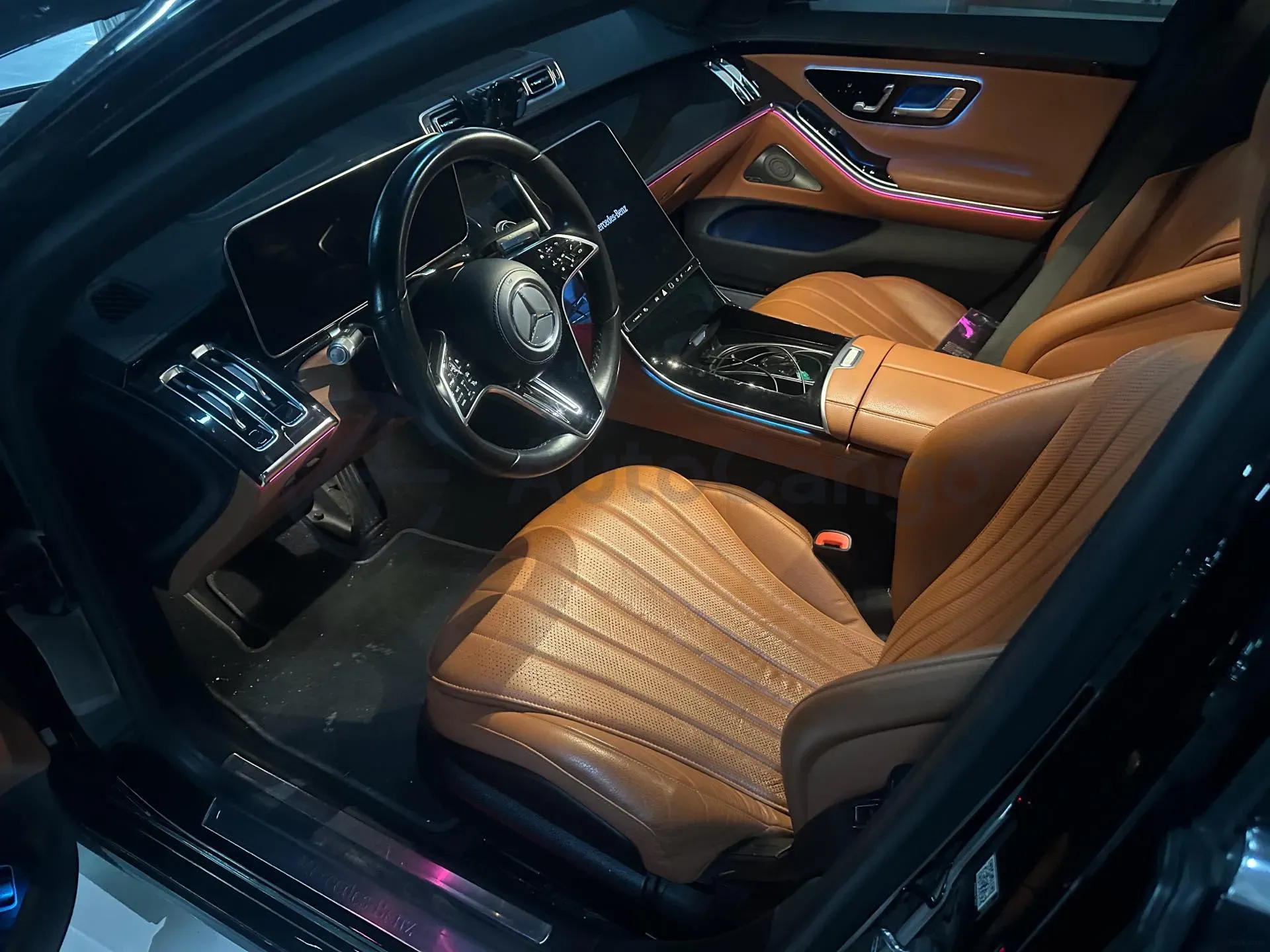 2022 Mercedes-Benz S Class 2.5T 313HP L6 9AT,autocango,china used car exporter,china ev exporter,chinese used car exporter,chinese used ev exporter
