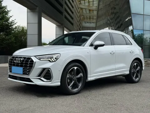 2022 AUDI Q3,autocango,china used car exporter,china ev exporter,chinese used car exporter,chinese used ev exporter
