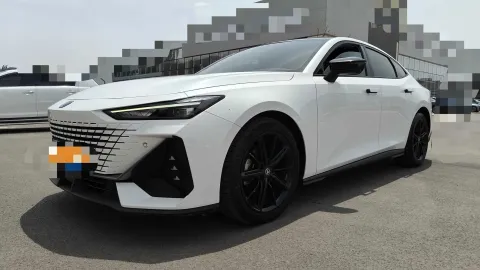 2023 CHANGAN UNI-V,autocango,china used car exporter,china ev exporter,chinese used car exporter,chinese used ev exporter
