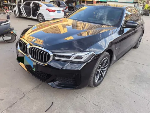 2022 BMW 5 SERIES,autocango,china used car exporter,china ev exporter,chinese used car exporter,chinese used ev exporter