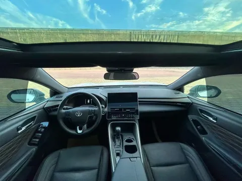 2024 Toyota Avalon 2.0L 152HP L4 E-CVT Hybrid