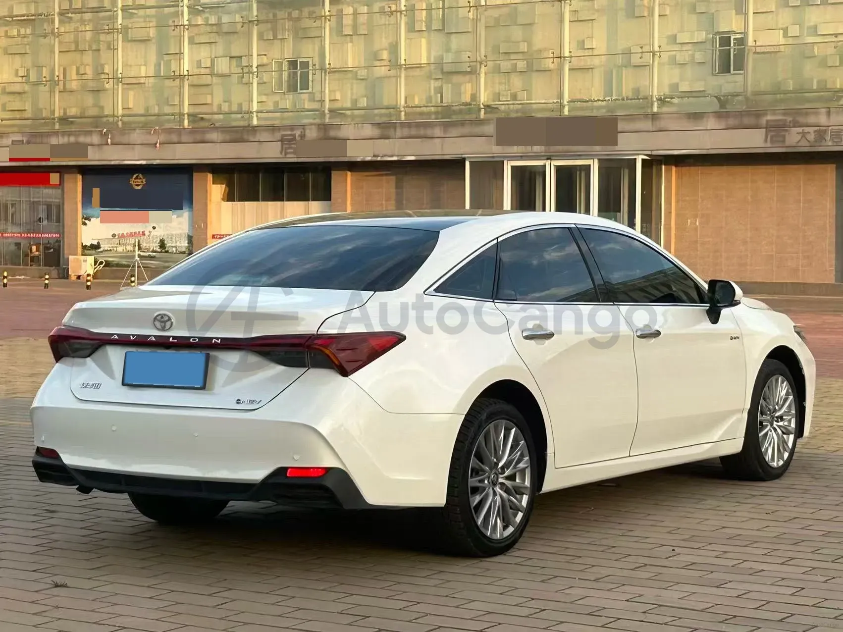 2024 Toyota Avalon 2.0L 152HP L4 E-CVT Hybrid,autocango,china used car exporter,china ev exporter,chinese used car exporter,chinese used ev exporter