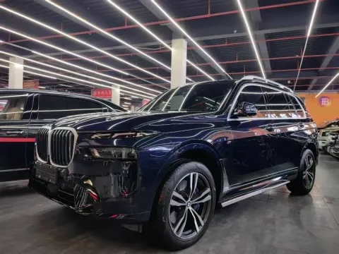2023 BMW X7,autocango,china used car exporter,china ev exporter,chinese used car exporter,chinese used ev exporter