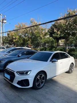 2020 Audi A4L 2.0T 190HP L4 7DCT