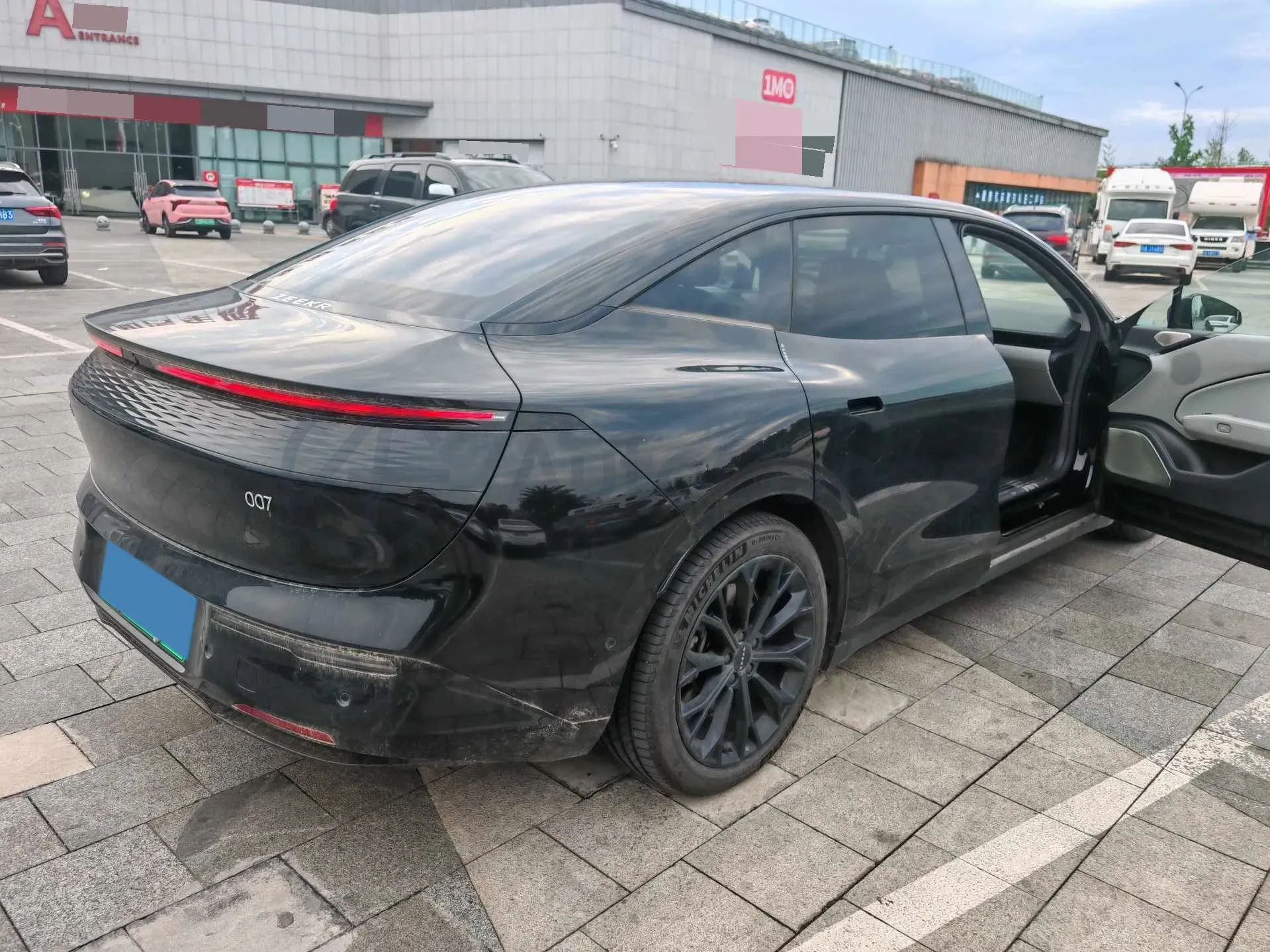 2025 Zeekr 007 BEV 100KWH,autocango,china used car exporter,china ev exporter,chinese used car exporter,chinese used ev exporter