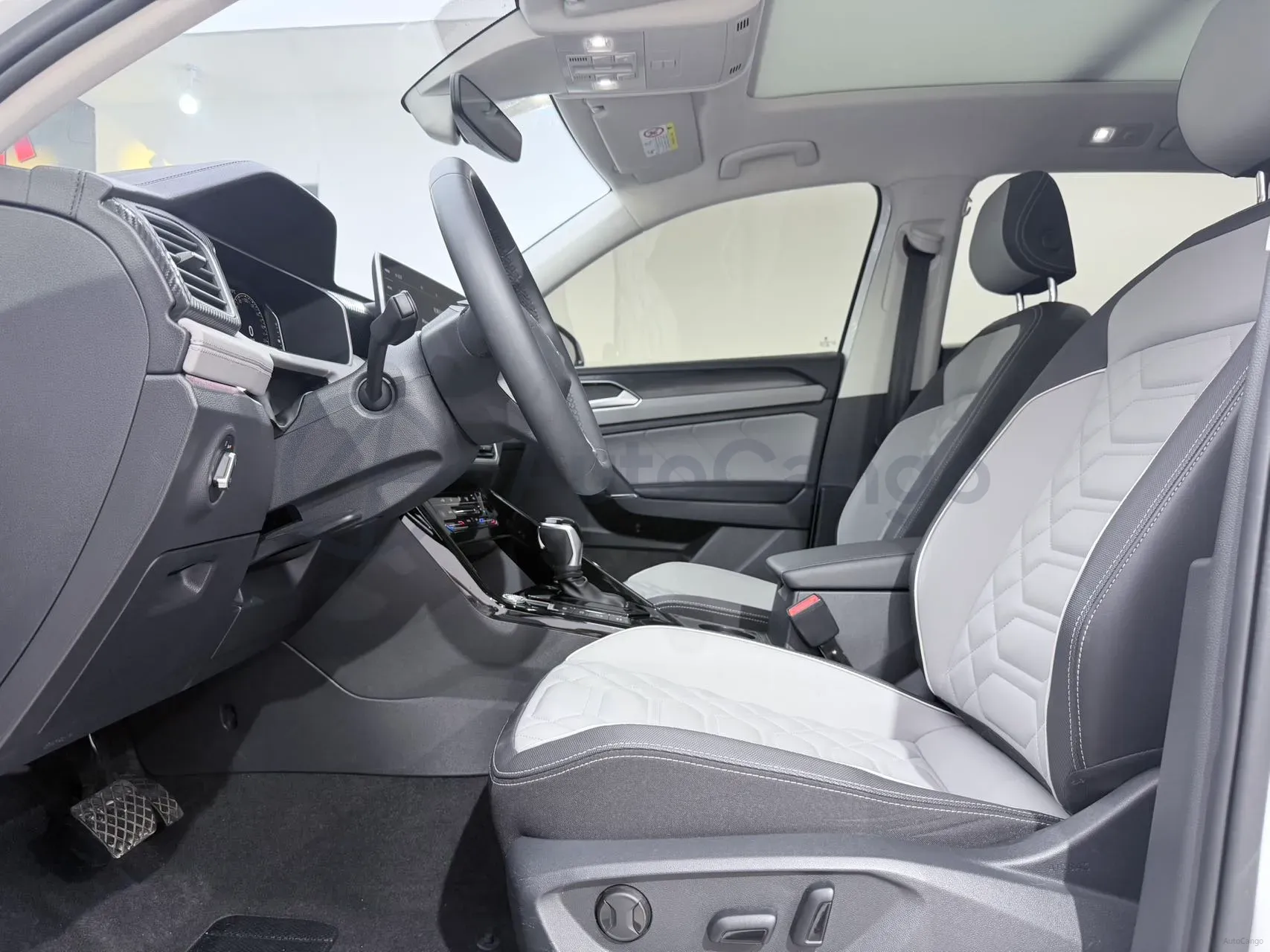 2023 Volkswagen Tayron 1.4T 150HP L4 7DCT,autocango,china used car exporter,china ev exporter,chinese used car exporter,chinese used ev exporter