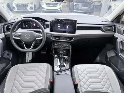 2023 Volkswagen Tayron 1.4T 150HP L4 7DCT