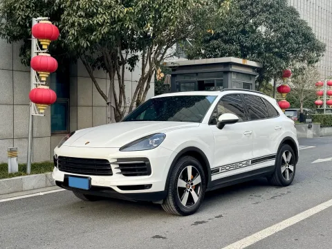 2019 PORSCHE CAYENNE,autocango,china used car exporter,china ev exporter,chinese used car exporter,chinese used ev exporter