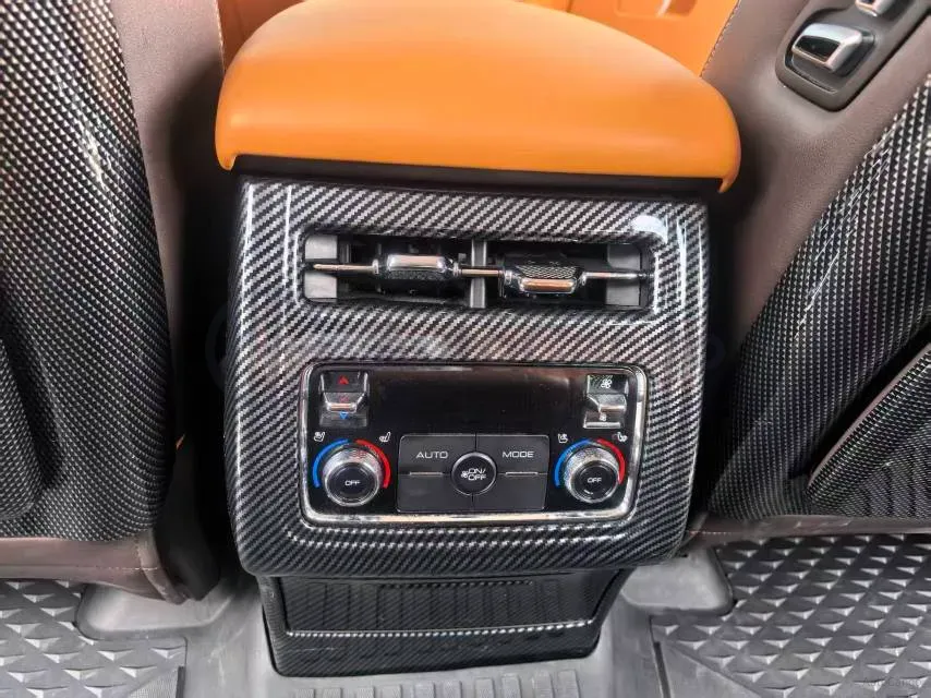 2022 Tank 500 3.0T 360HP V6 9AT,autocango,china used car exporter,china ev exporter,chinese used car exporter,chinese used ev exporter