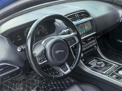 2019 Land Rover Discovery Sport 2.0T 200HP L4 9AT