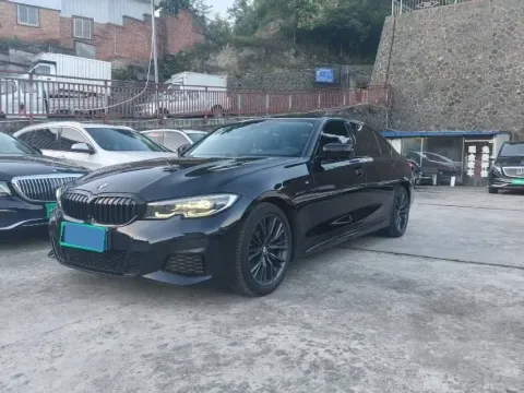 2021 BMW 3 SERIES,autocango,china used car exporter,china ev exporter,chinese used car exporter,chinese used ev exporter